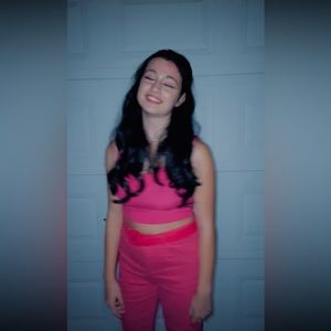 Meet your Posher, Mia